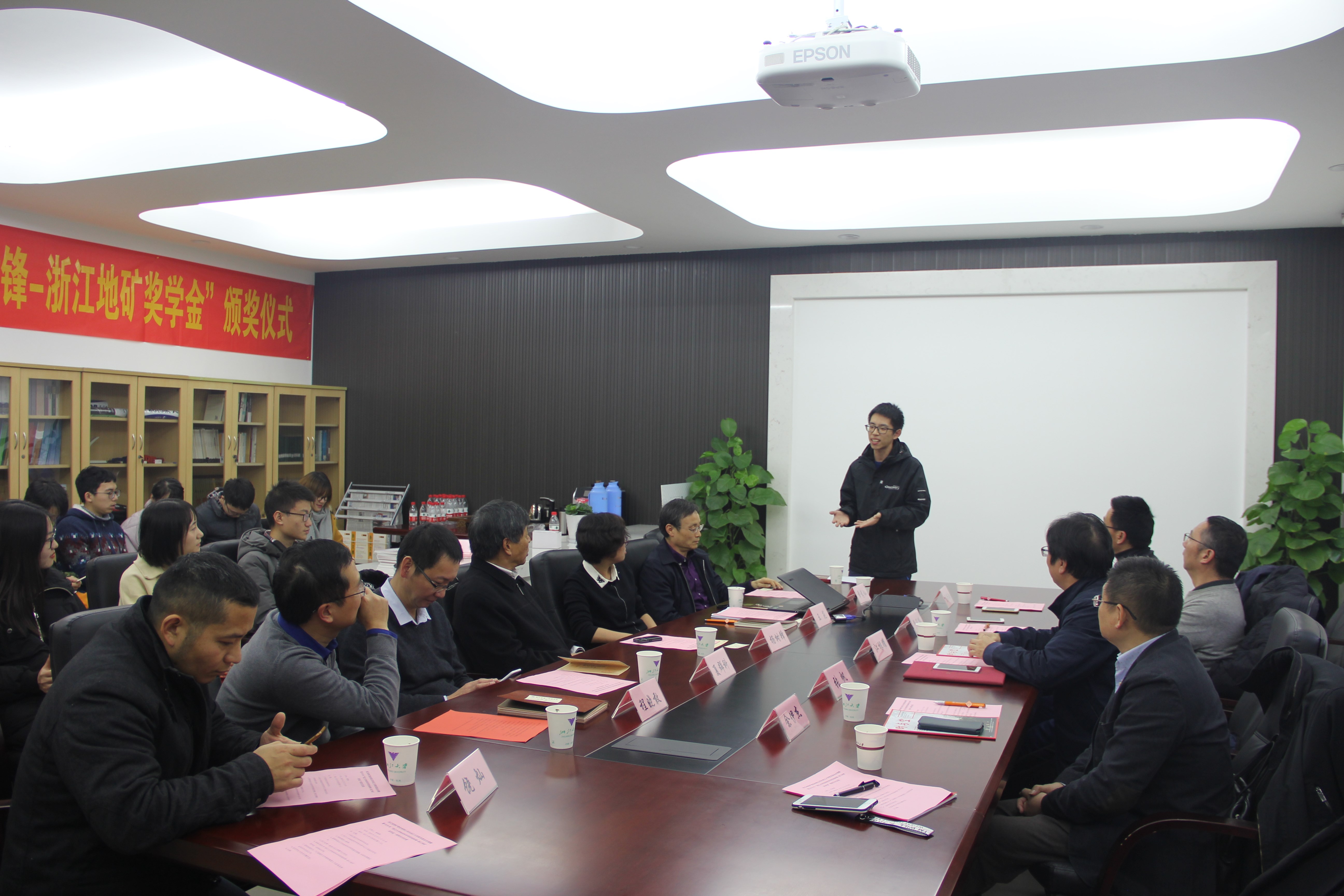 IMG_9918_副本.jpg IMG_9918_副本.jpg