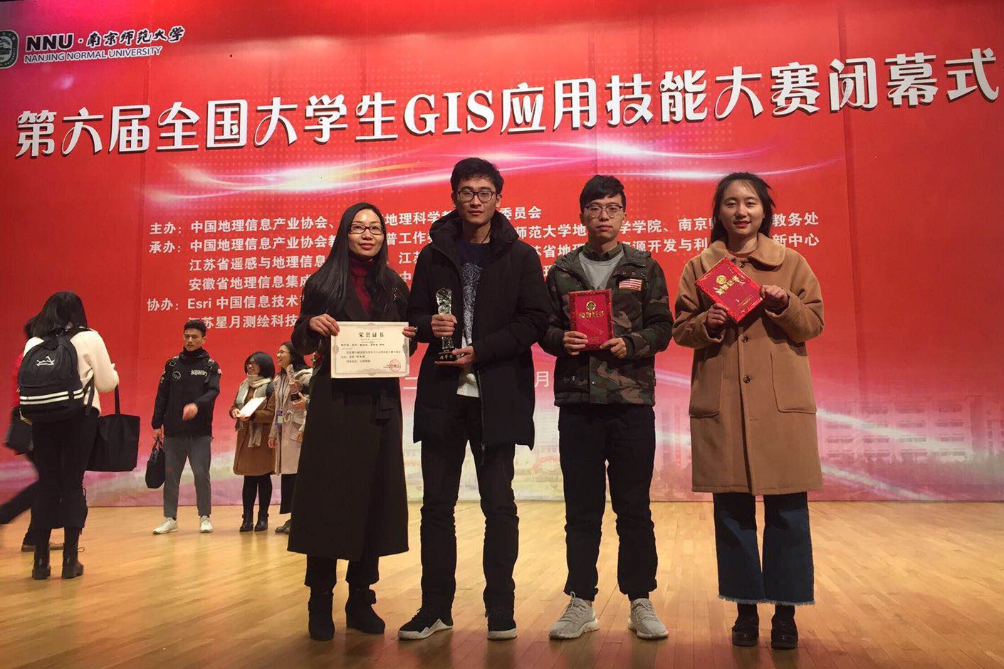 微信图片_20171211112650_副本.jpg 微信图片_20171211112650_副本.jpg