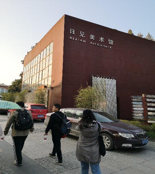 图片2-6.jpg 图片2-6.jpg